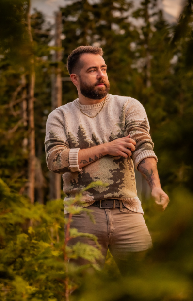 ABODE OUTSIDE NORTHWOODS SWEATER