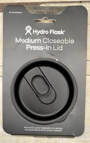 CLOSEABLE PRESS IN LID