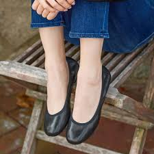 Julianne Flat