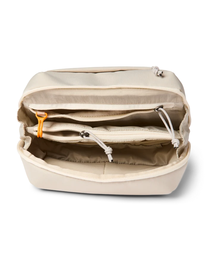 COTOPAXI VIAJE TECH ORGANIZER