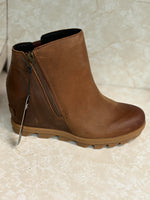 SOREL JOAN RHAPSODY ZIP WEDGE